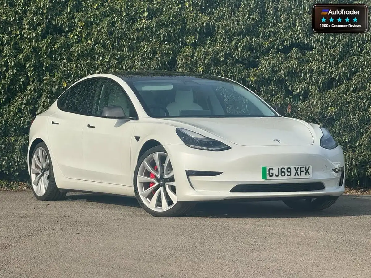 2019-tesla-model-3-e-4x4-performance-pack-big-1
