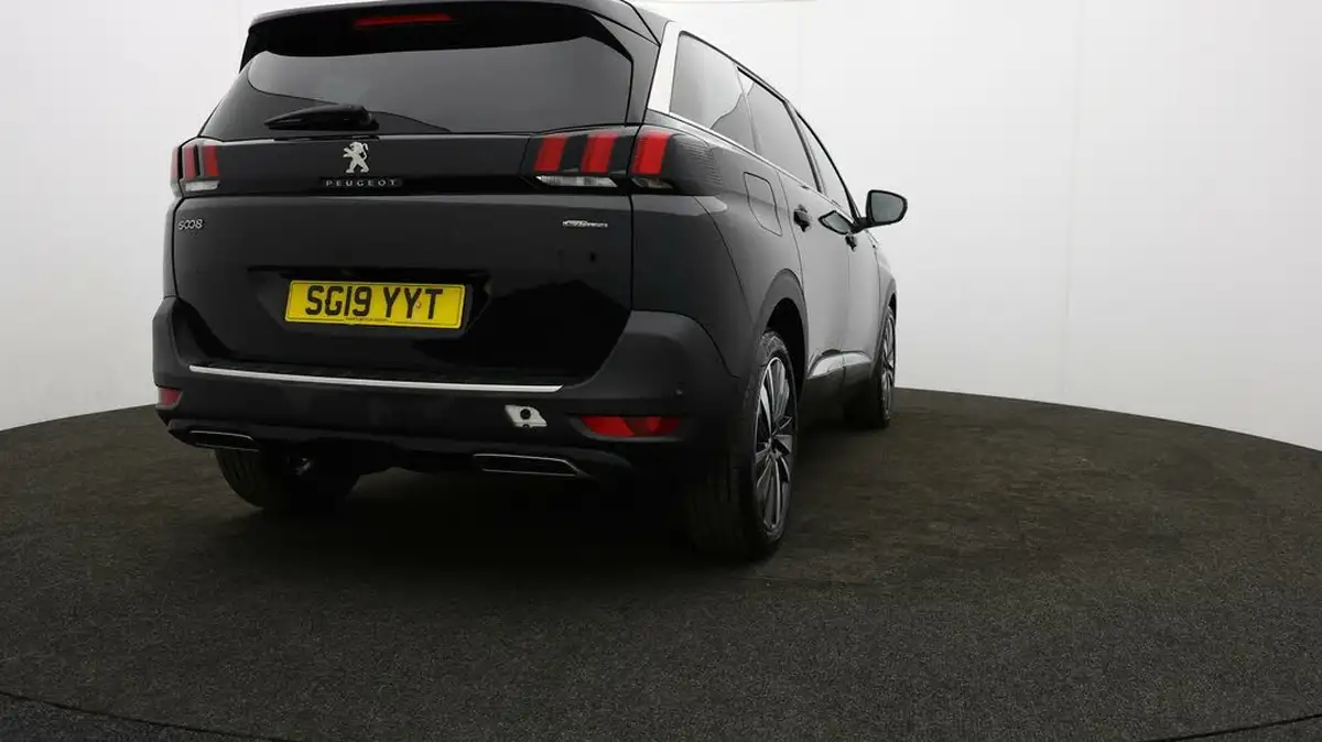 2019-peugeot-5008-suv-15-bluehdi-gt-line-premium-big-77