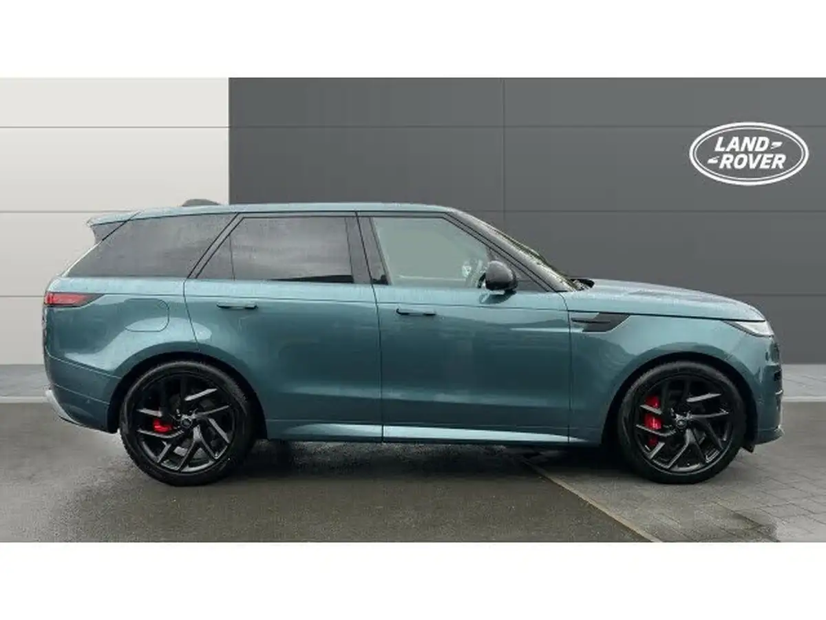 2024-land-rover-range-rover-sport-30-d300-dynamic-se-big-4
