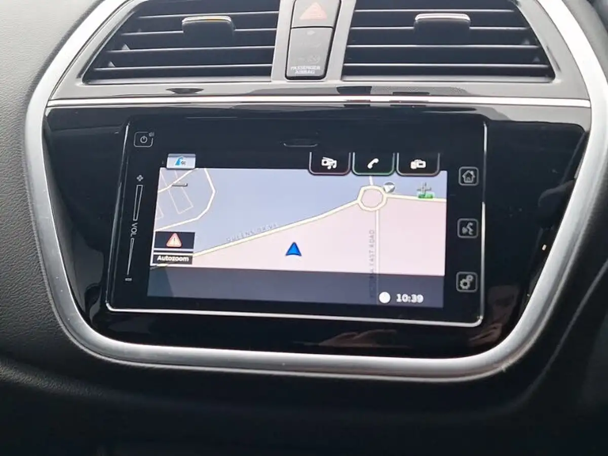 2021-suzuki-s-cross-14-boosterjet-sz-t-big-13