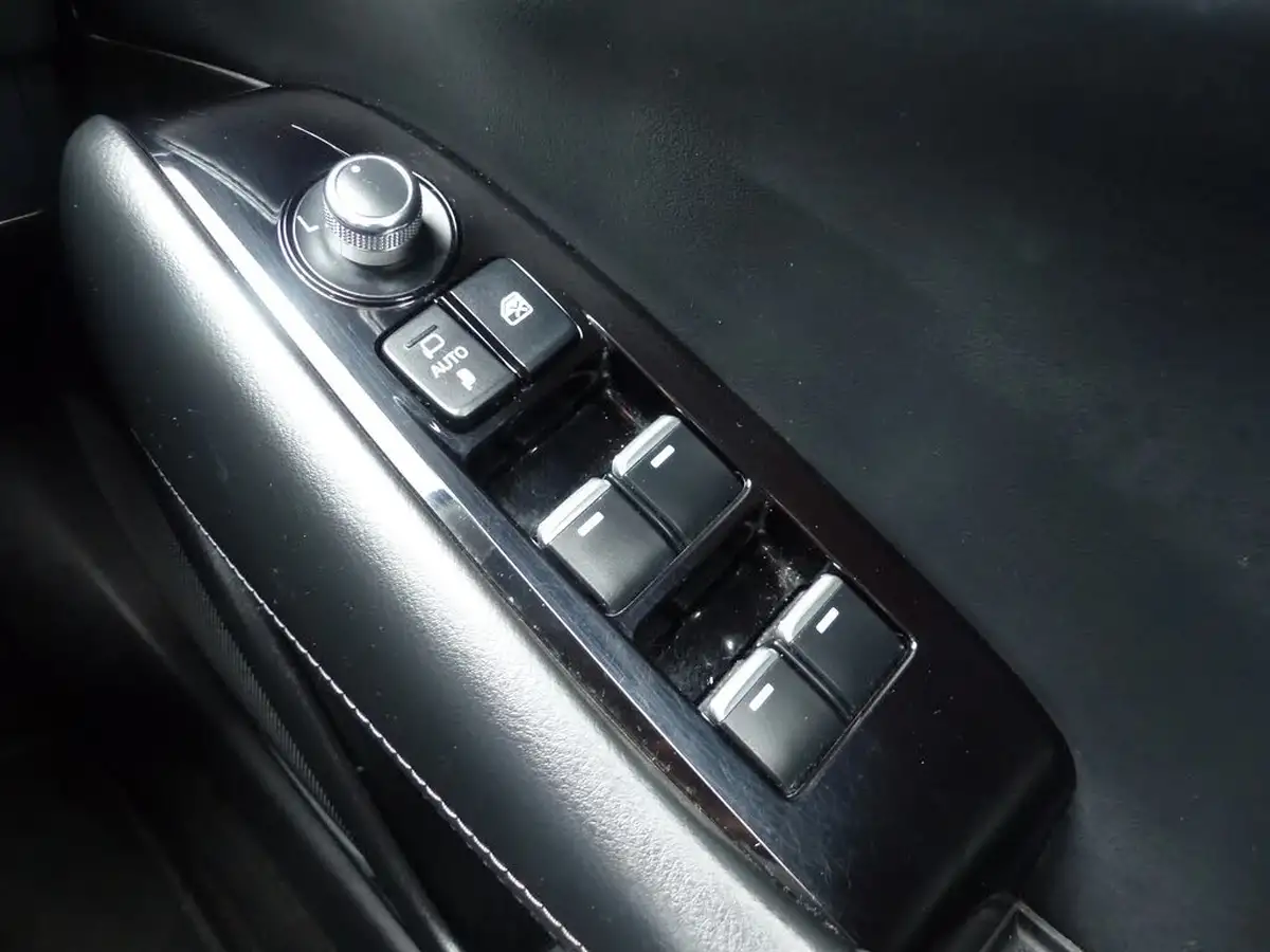 2022-mazda-mazda6-20-skyactiv-g-sport-saloon-4d-big-18