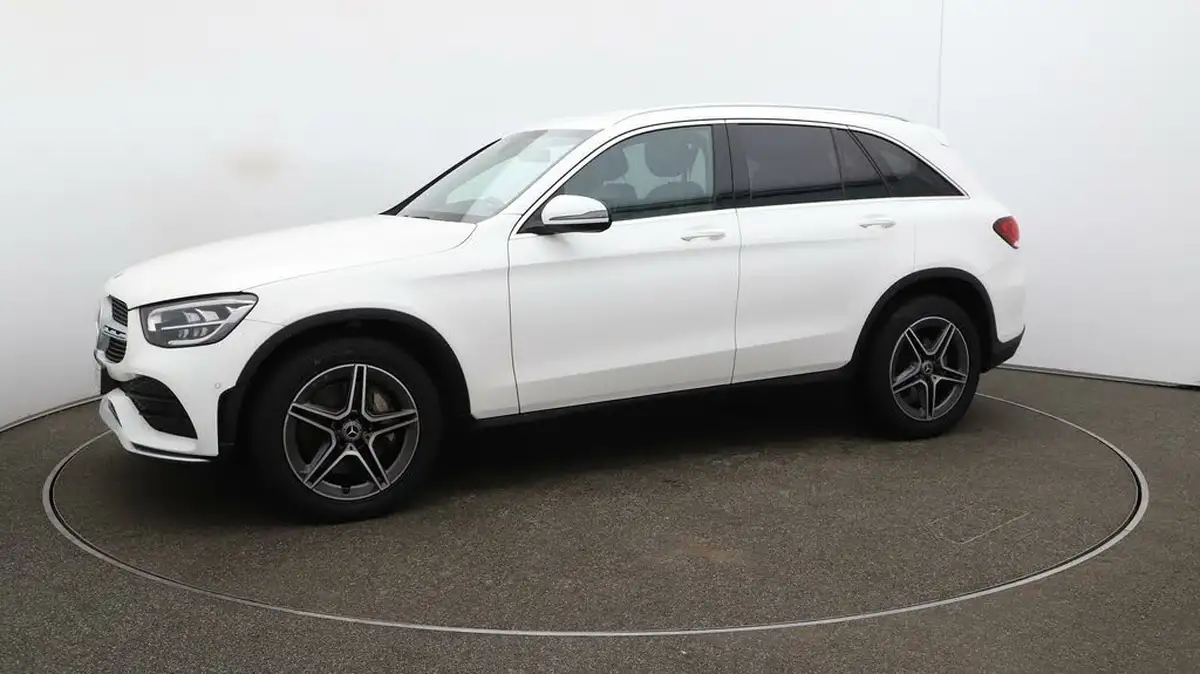 2020-mercedes-benz-glc-class-20d-glc220d-amg-line-station-wagon-5d-4matic-plus-big-57