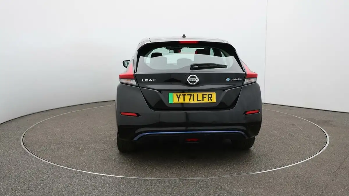 2021-nissan-leaf-e-acenta-big-57