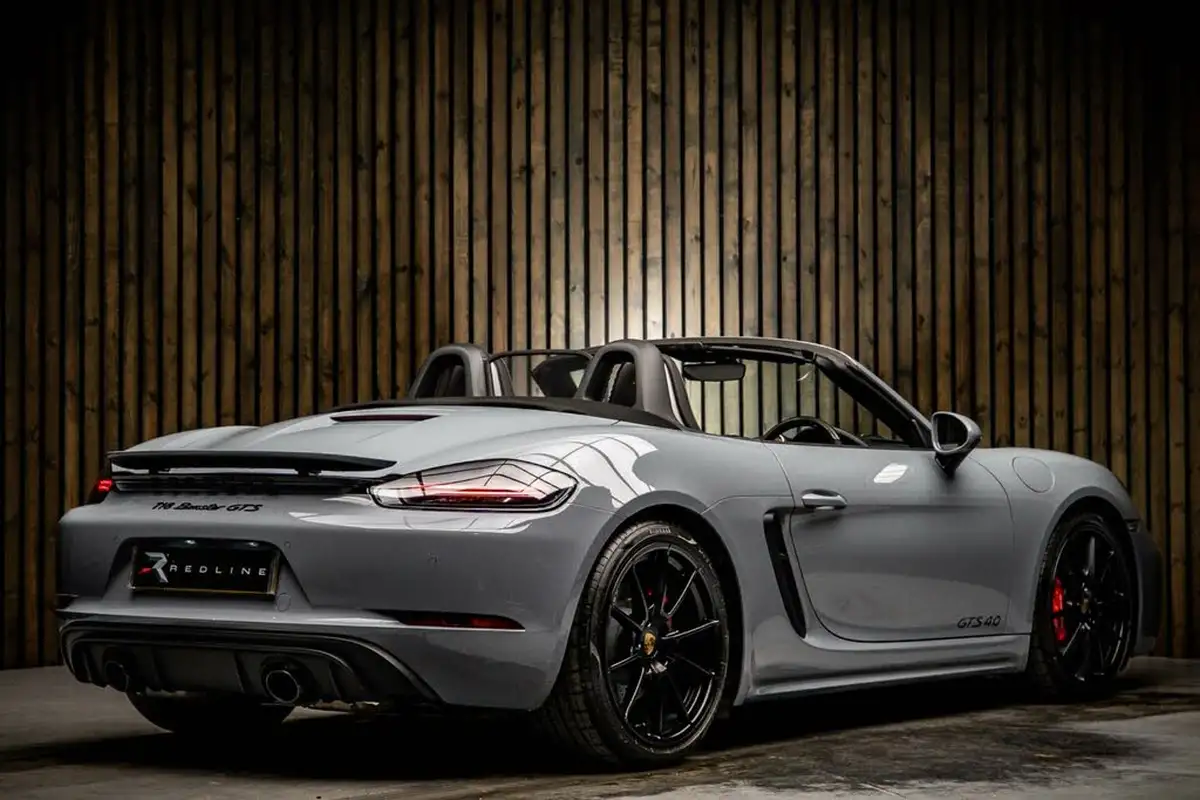 2024-porsche-boxster-718-40-boxster-gts-40-big-3