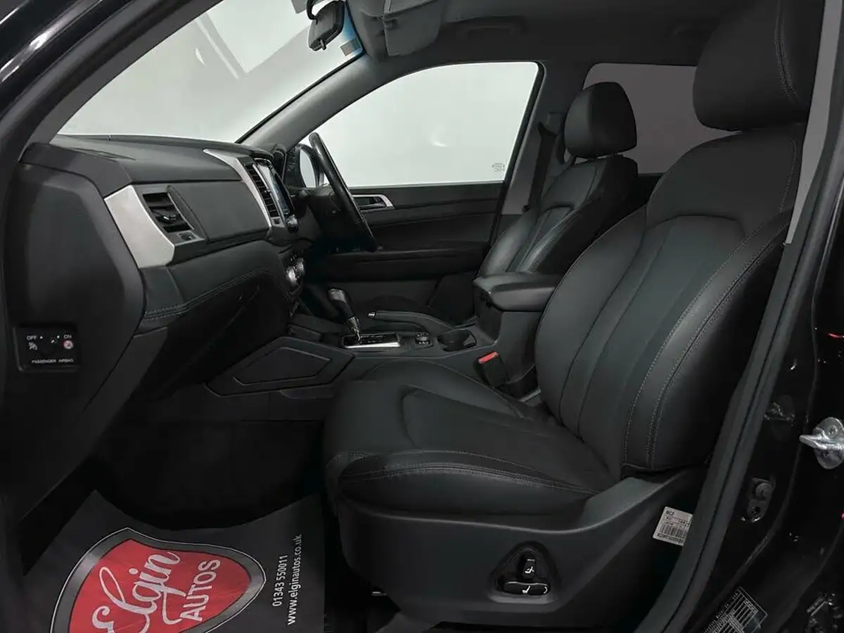 2018-kgm-ssangyong-musso-22td-rhino-big-26