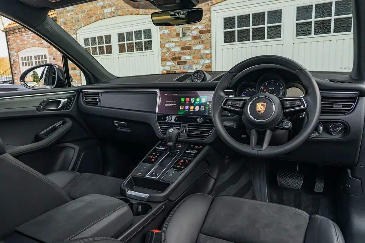 2022-porsche-macan-29-v6-gts-big-2