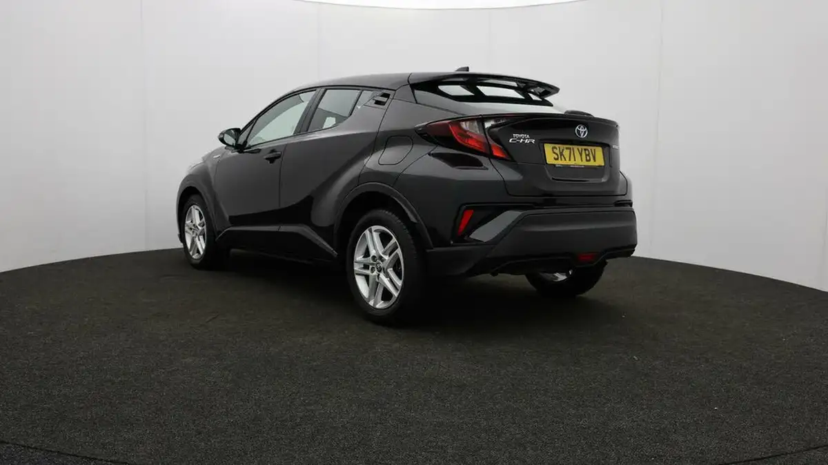 2021-toyota-c-hr-18-vvt-i-icon-big-75