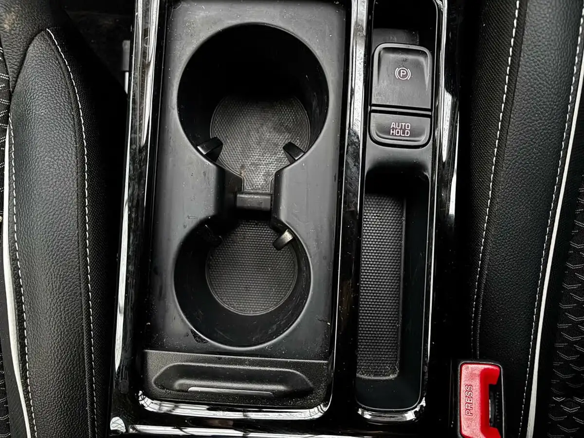 2024-kia-ceed-15-t-gdi-3-158bhp-hatchback-big-17