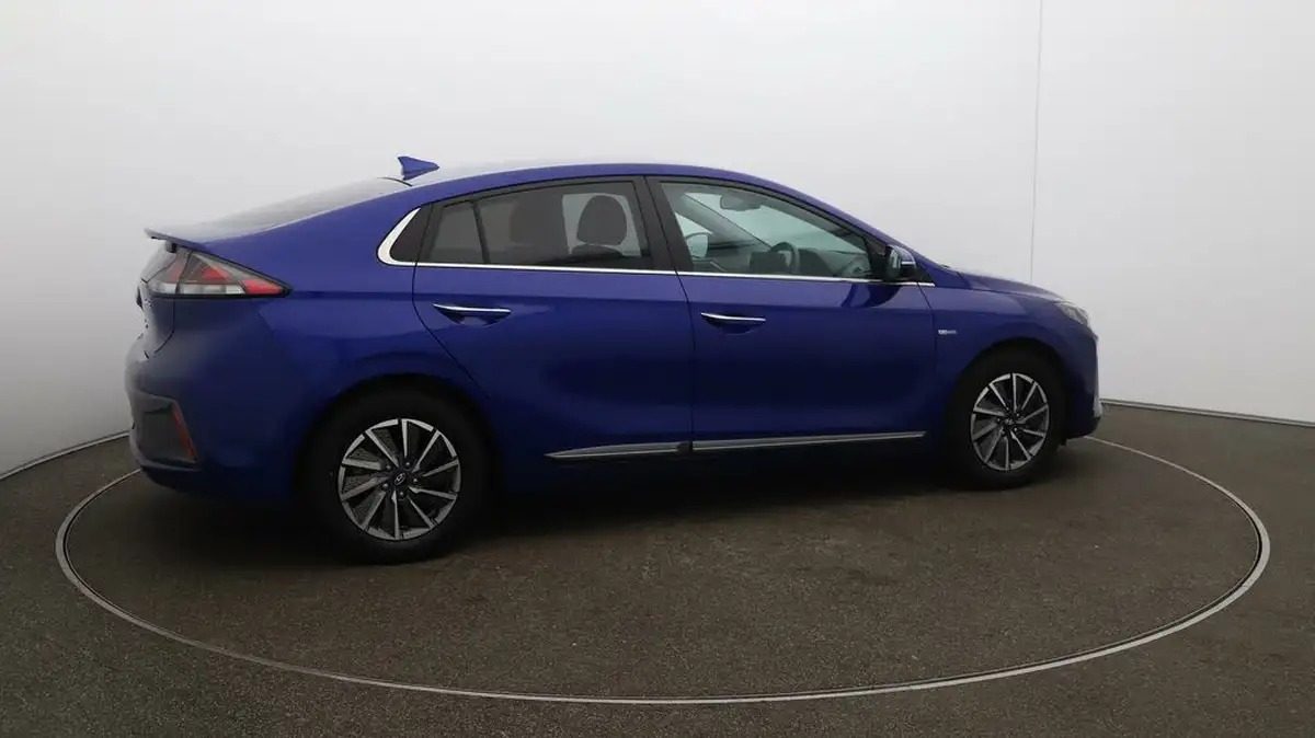 2021-hyundai-ioniq-e-premium-se-electric-100kw-big-44
