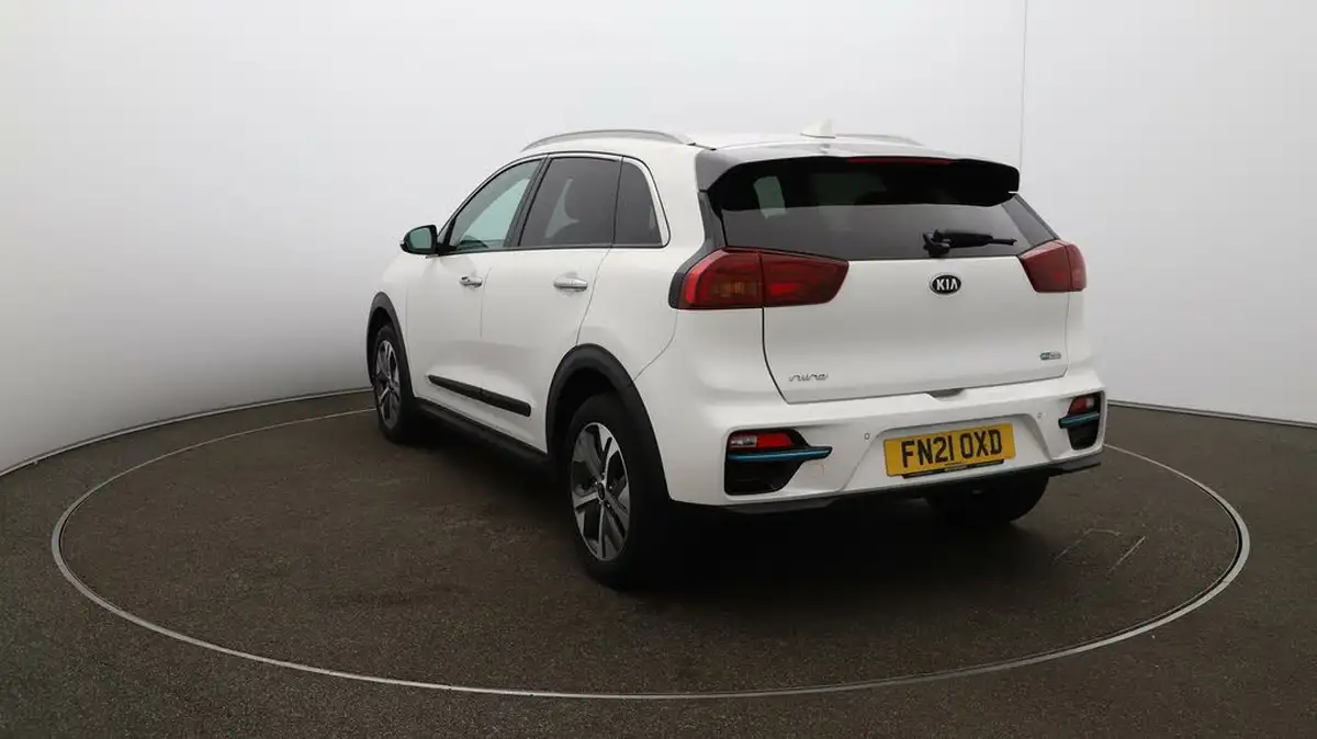 2021-kia-e-niro-ev-2-134bhp-39-big-53