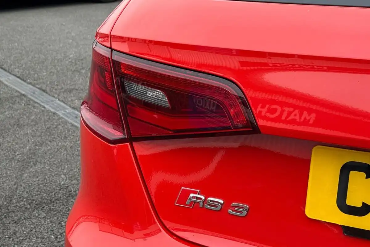 2016-audi-rs3-25-tfsi-quattro-nav-big-32