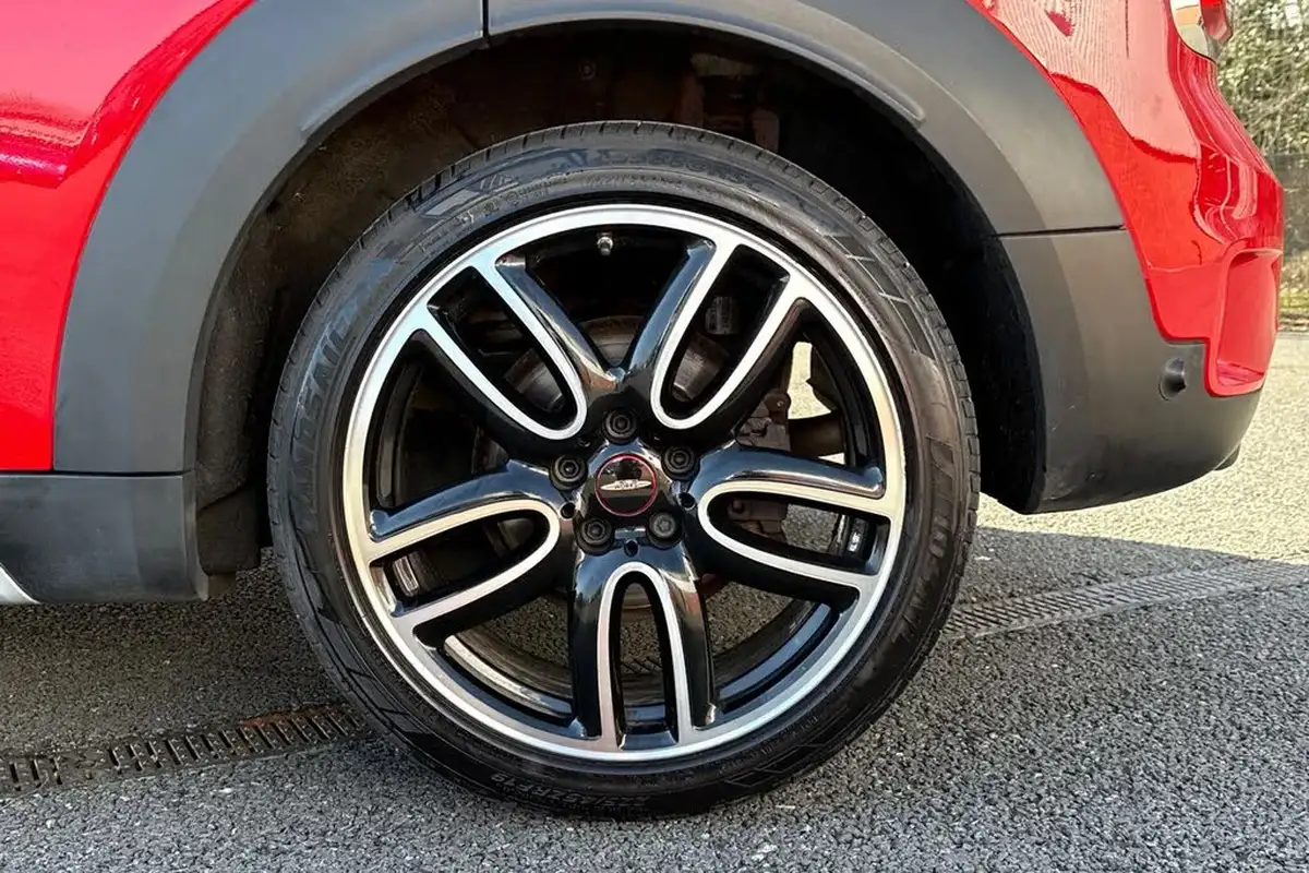 2019-mini-countryman-15-cooper-sport-big-11