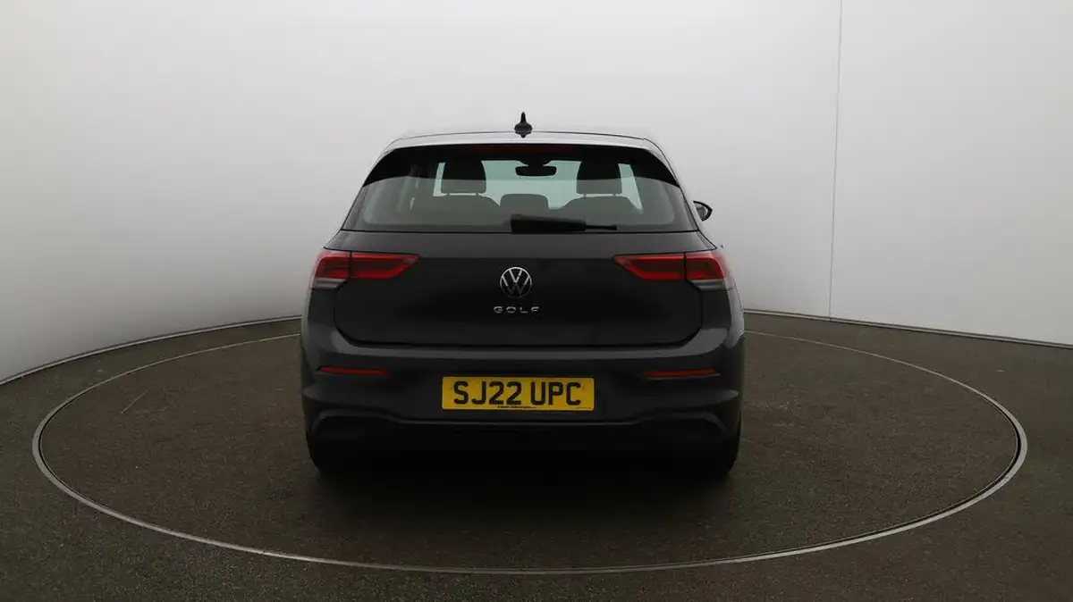 2022-volkswagen-golf-20tdi-life-hatchback-big-6