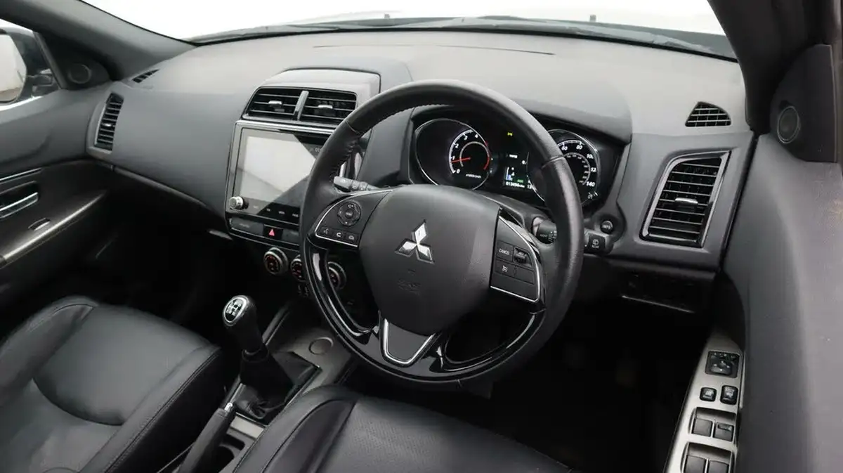 2021-mitsubishi-asx-20-exceed-pl2-big-9
