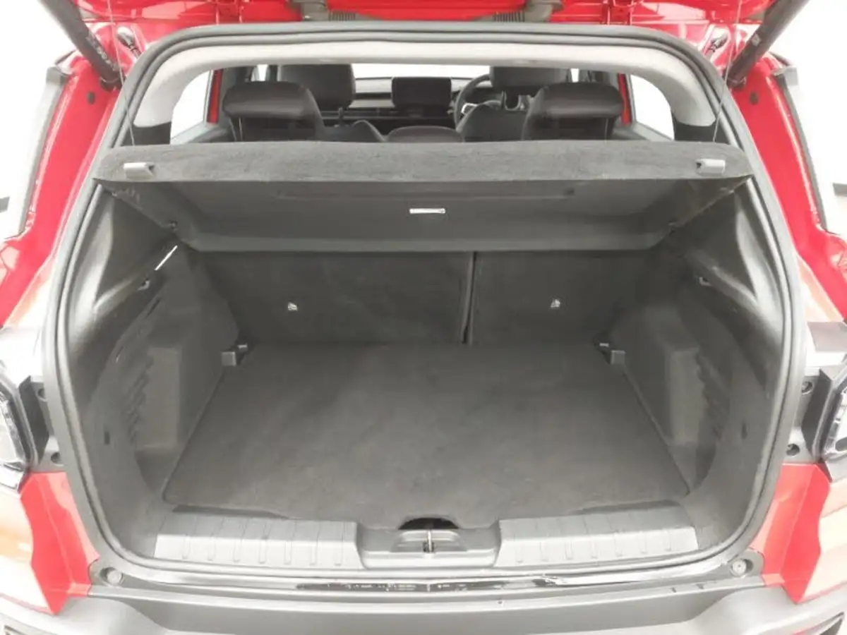 2024-jeep-avenger-12-gse-altitude-big-7