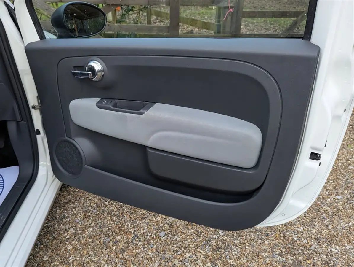 2016-fiat-500-12-pop-big-39