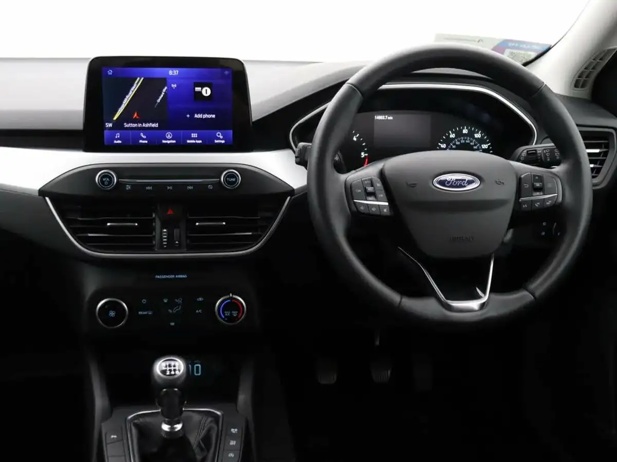 2020-ford-focus-15-zetec-120ps-estate-big-13