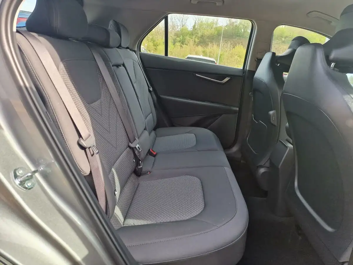 2024-kia-niro-16-gdi-139bhp-hev-132kwh-big-10