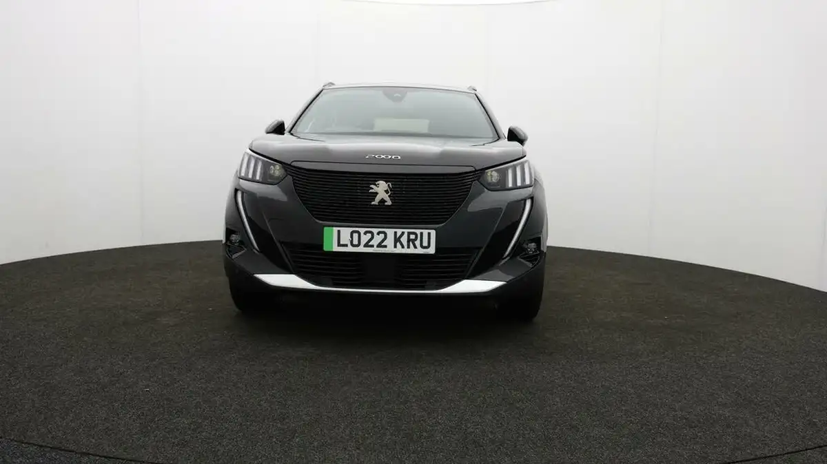 2022-peugeot-2008-suv-e-gt-premium-big-51