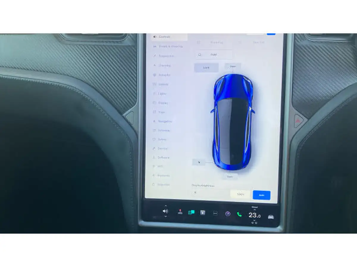2020-tesla-model-s-e-long-range-big-37