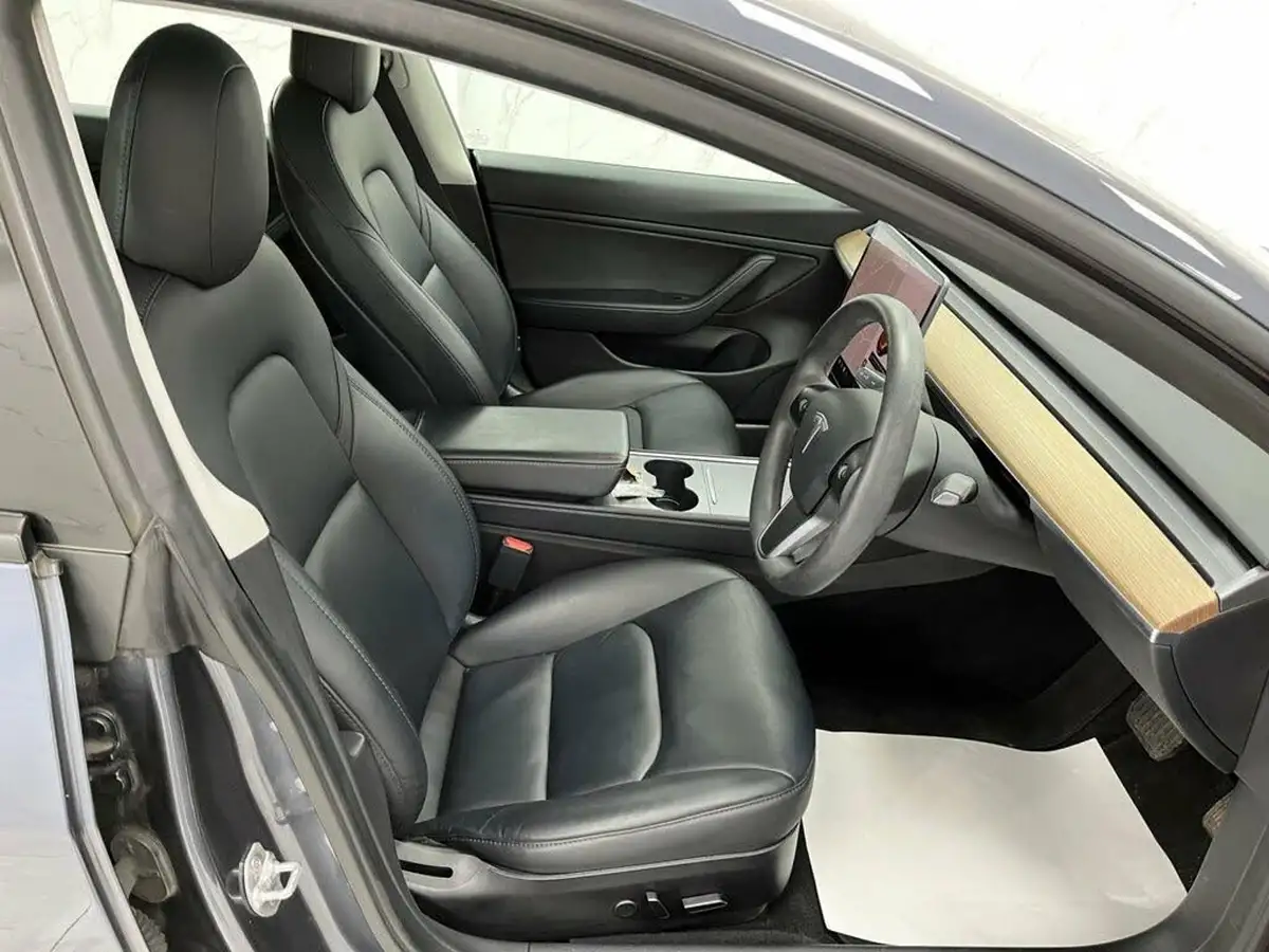 2021-tesla-model-3-e-standard-plus-big-27