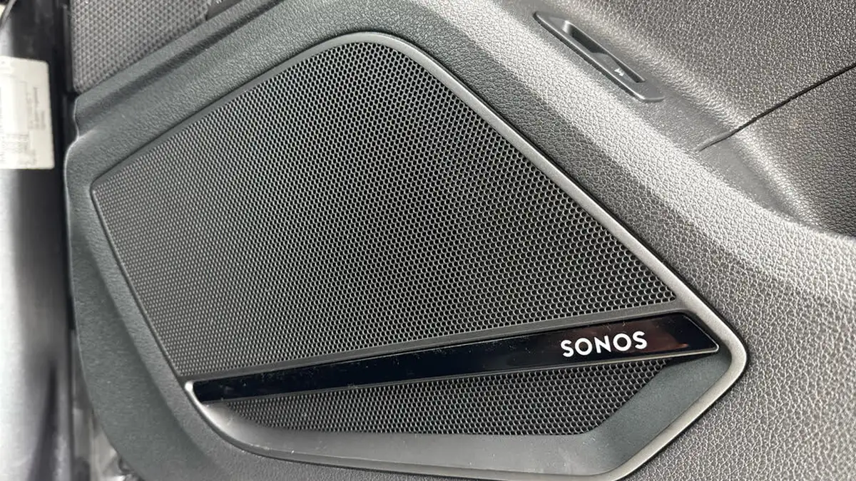 2023-audi-q2-15-35-tfsi-black-edition-s-tronic-big-23