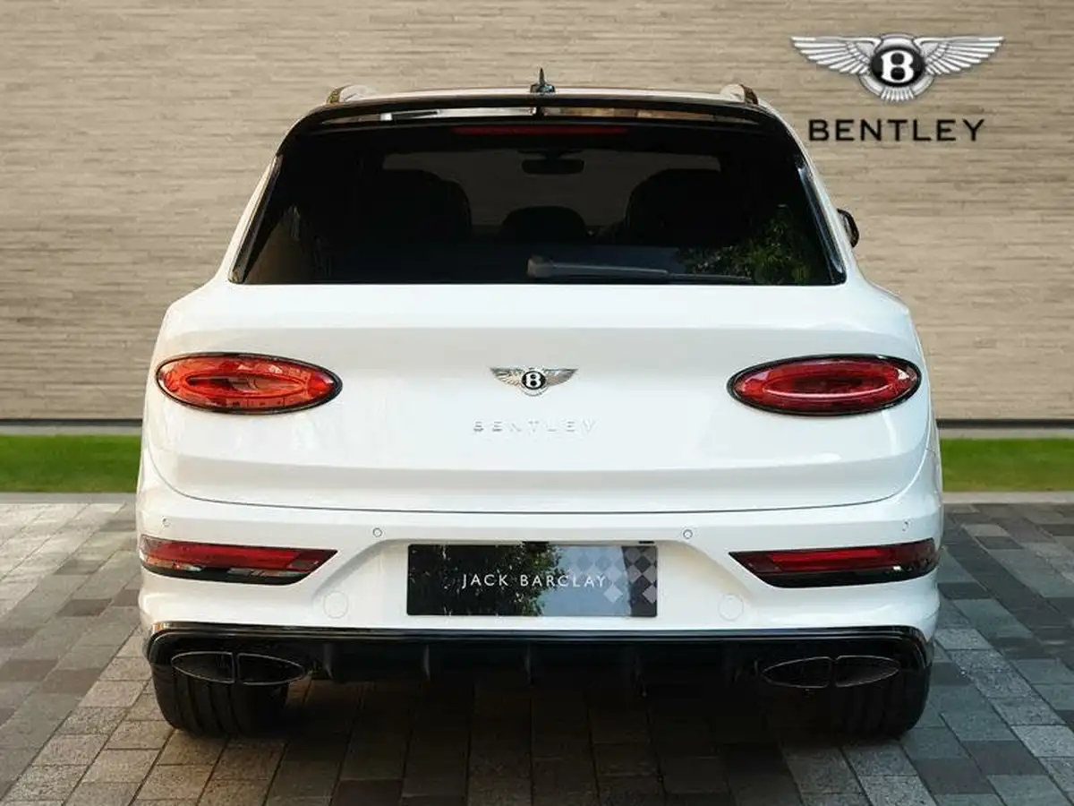 2025-bentley-bentayga-40-v8-s-big-14