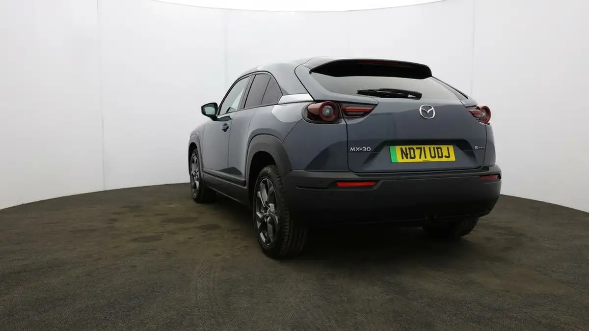 2021-mazda-mx-30-e-sport-lux-big-29