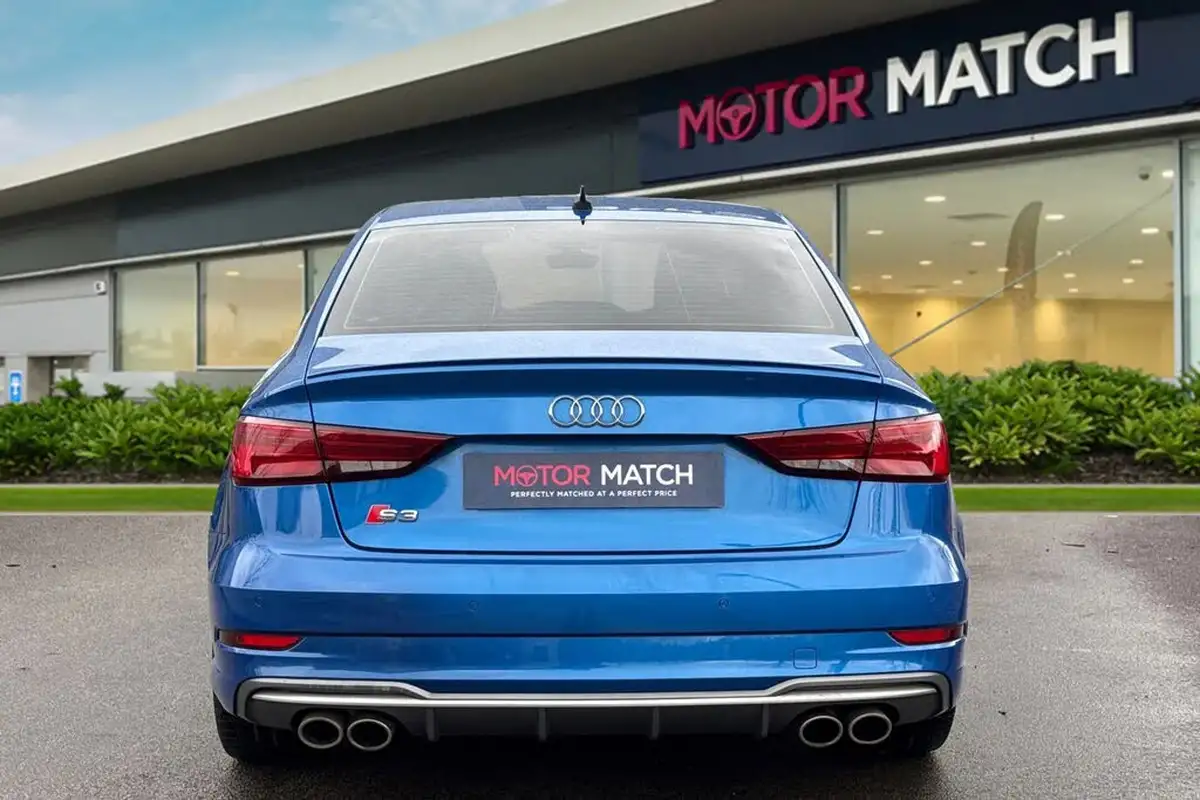 2019-audi-s3-20-tfsi-saloon-4d-big-3