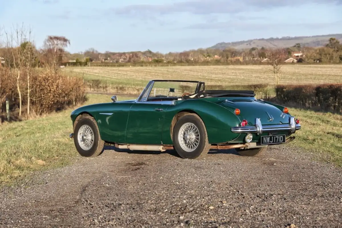 1966-austin-healey-3000-bj8-mark-iii-big-1