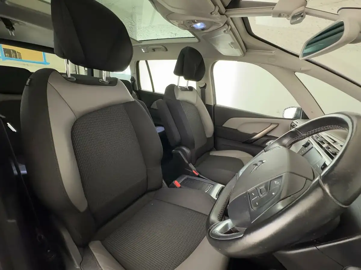 2019-citroen-grand-c4-spacetourer-12-puretech-flair-big-23