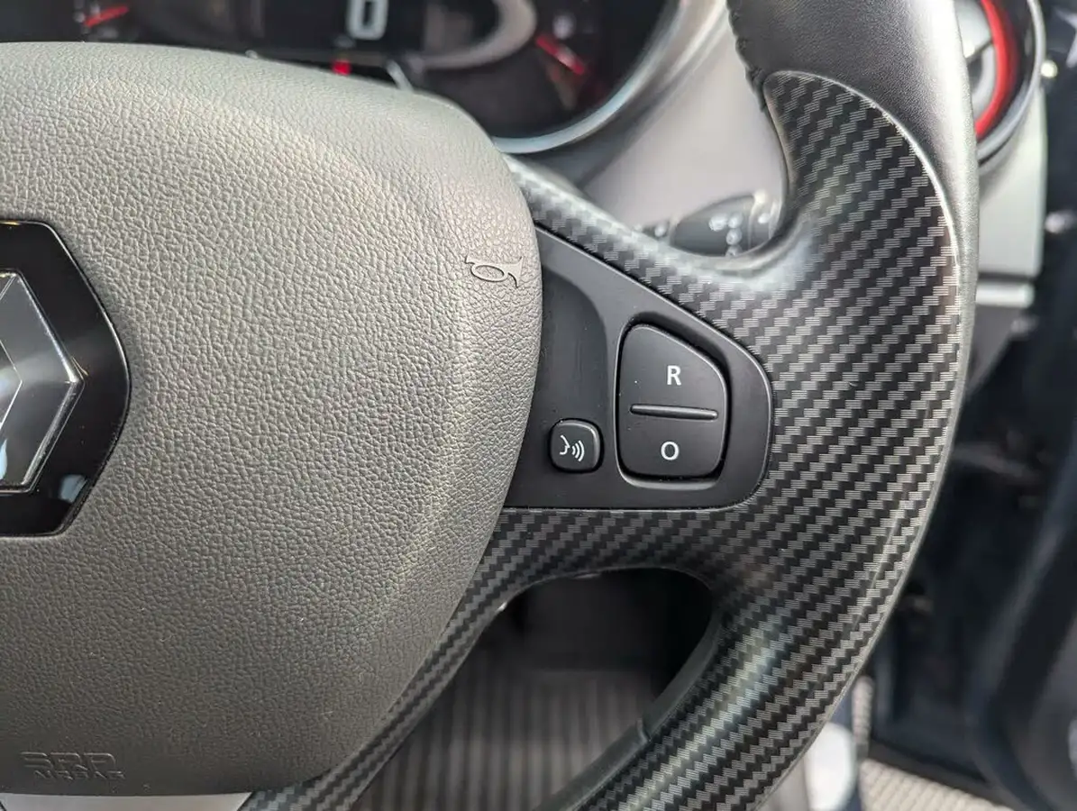 2017-renault-captur-15dci-signature-nav-90bhp-energy-ss-big-27