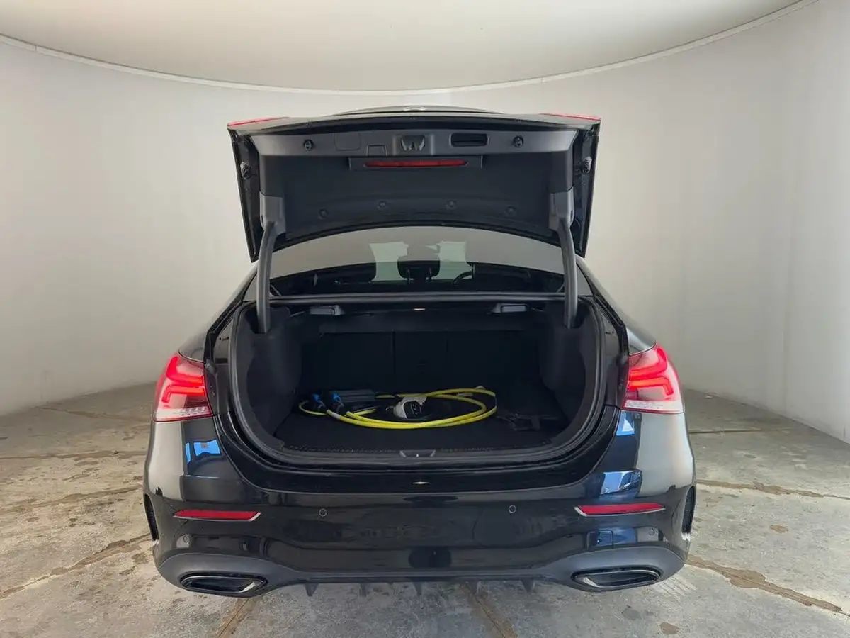 2022-mercedes-benz-a-class-20-a250-amg-line-executive-edition-saloon-4d-big-40