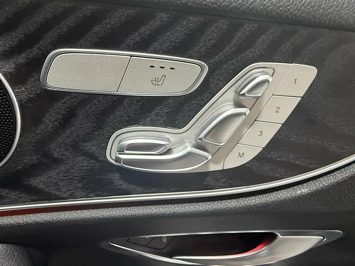 2019-mercedes-benz-e-class-20-e300-amg-line-ss-coupe-plus-big-20