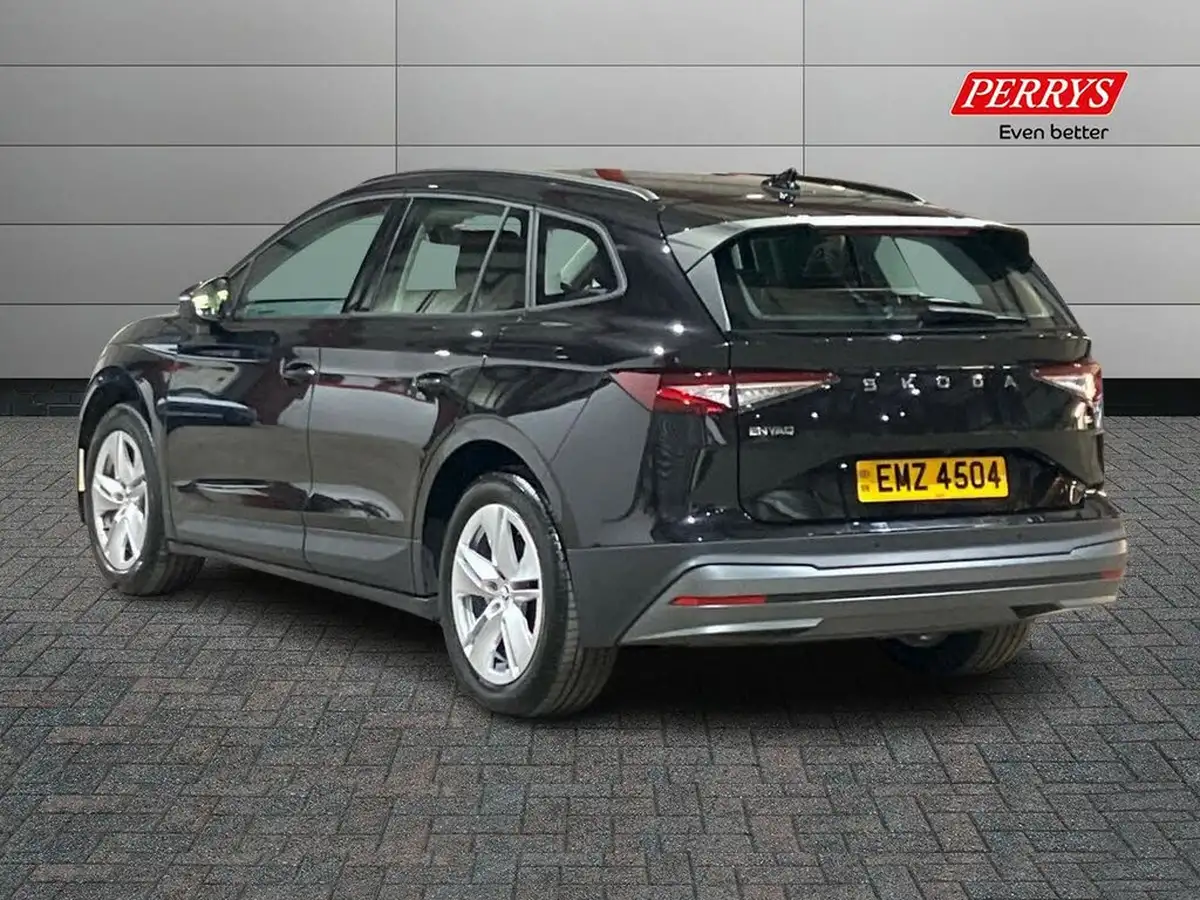 2024-skoda-enyaq-e-60-big-1