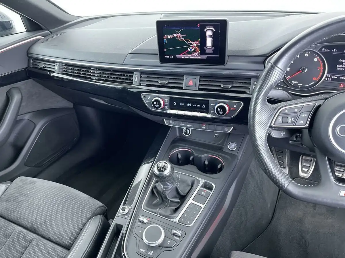 2018-audi-a4-avant-14-tfsi-black-edition-big-44