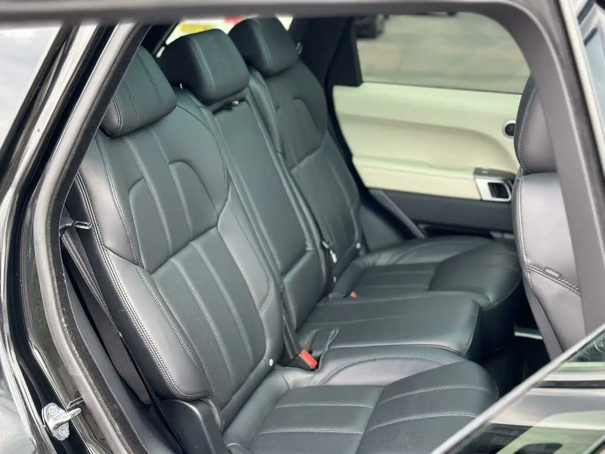 2017-land-rover-range-rover-sport-30-sd-v6-hse-306ps-big-27