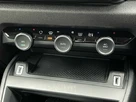2023-citroen-c4-x-e-shine-small-22