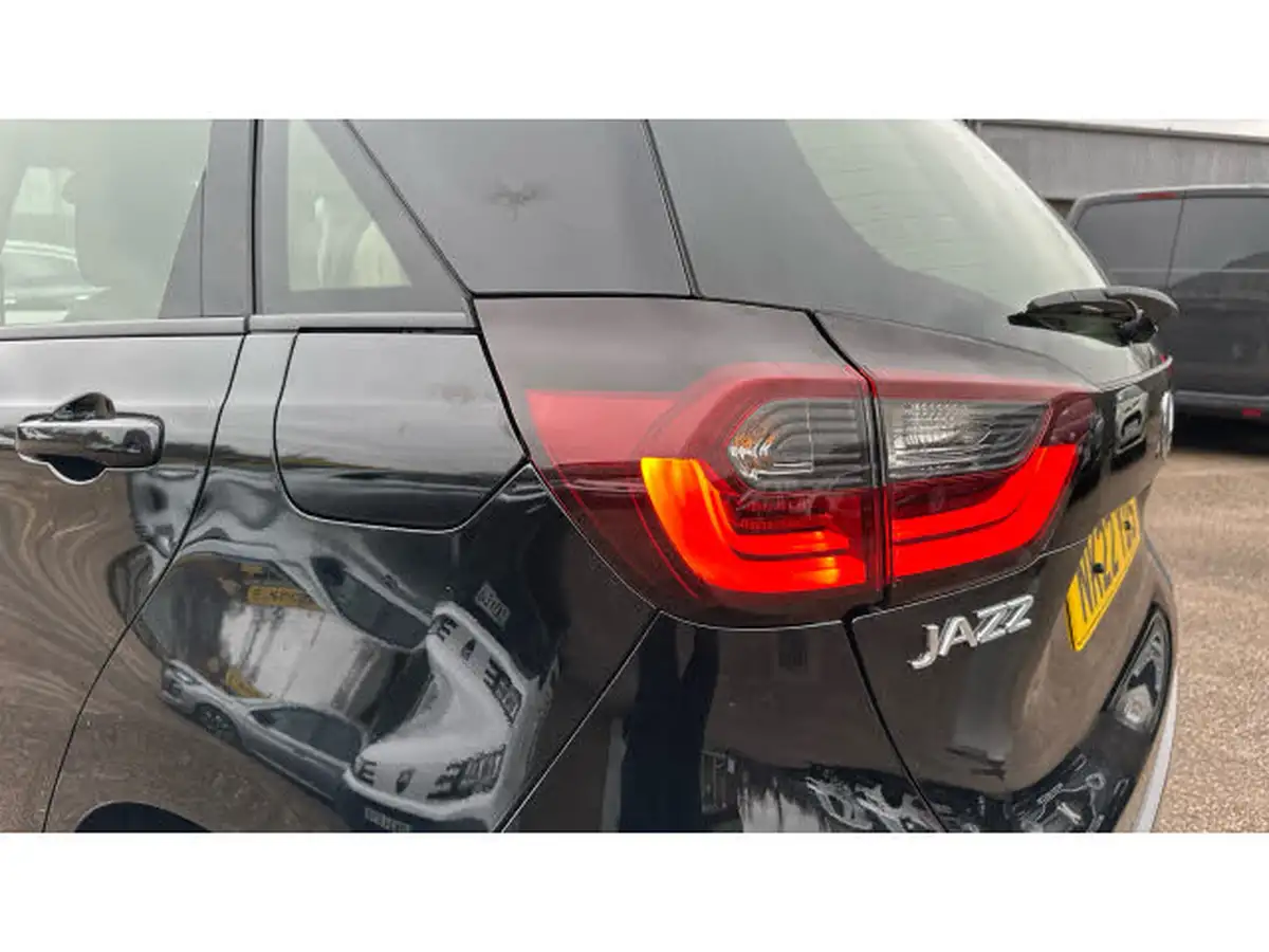 2022-honda-jazz-15-i-mmd-sr-109ps-big-25
