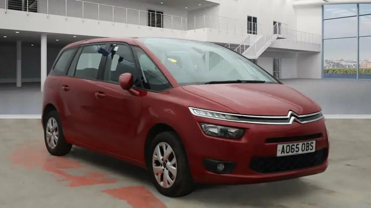 2015-citroen-grand-c4-picasso-16bluehdi-vtr-120ps-eat6-big-4