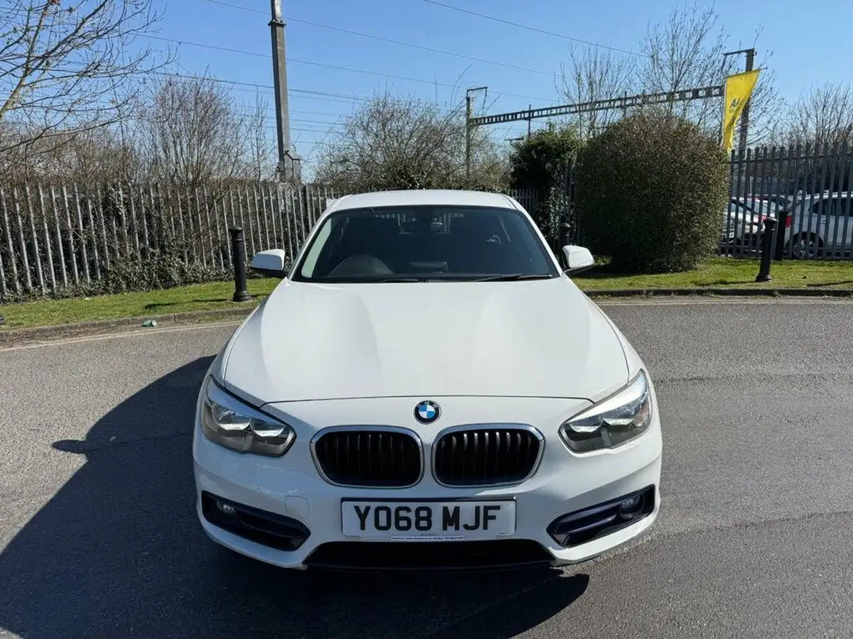 2018-bmw-1-series-15-118i-sport-5d-auto-big-3