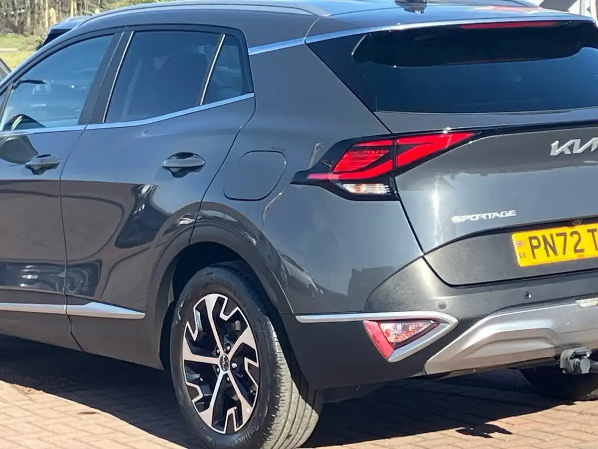2022-kia-sportage-16-t-gdi-3-226bhp-hev-1598cc-auto-big-20