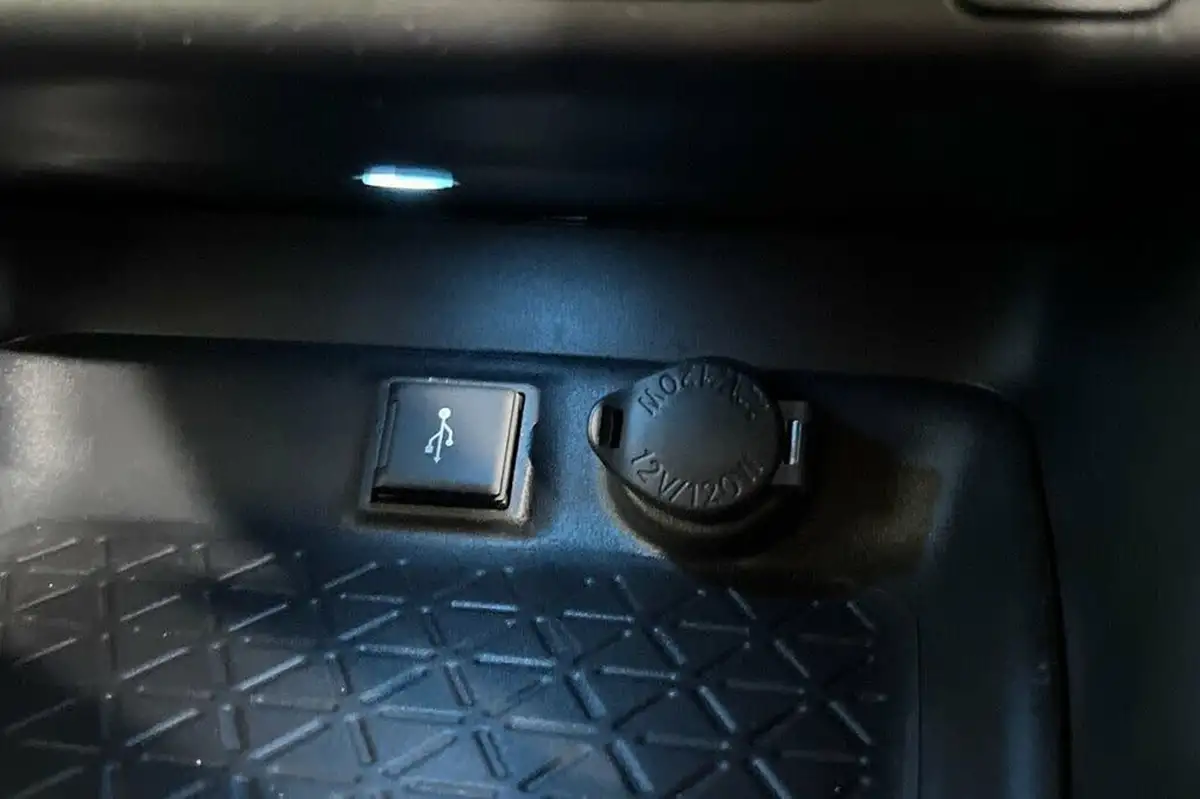 2020-toyota-rav4-25-vvt-i-excel-219bhp-big-35