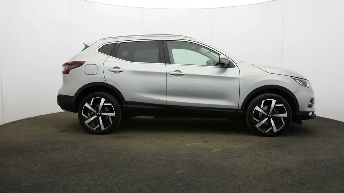 2021-nissan-qashqai-13-dig-t-n-motion-140ps-big-51