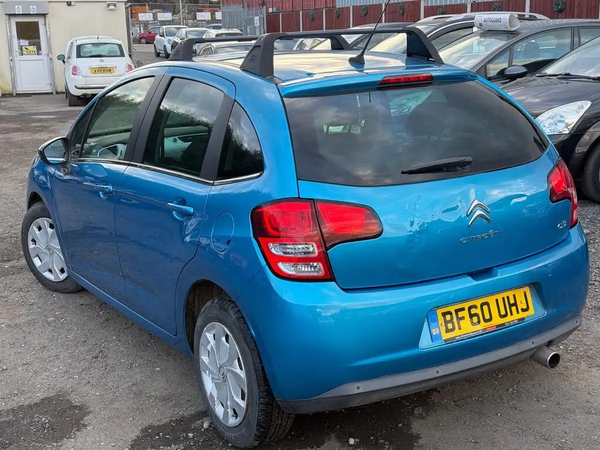 2010-citroen-c3-16td-airdream-big-1