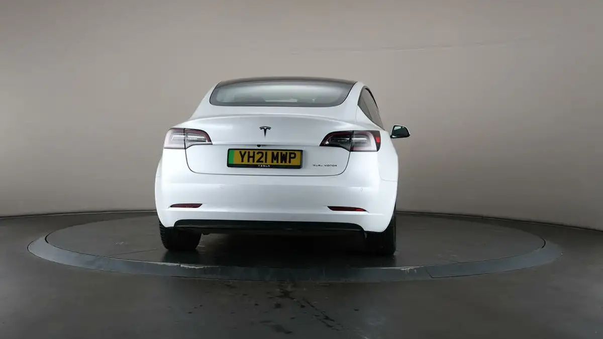 2021-tesla-model-3-e-long-range-4x4-big-70