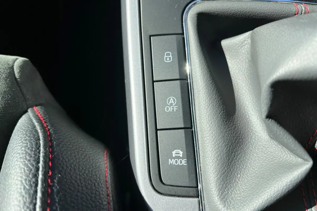2020-seat-arona-10-tsi-fr-sport-115ps-big-11