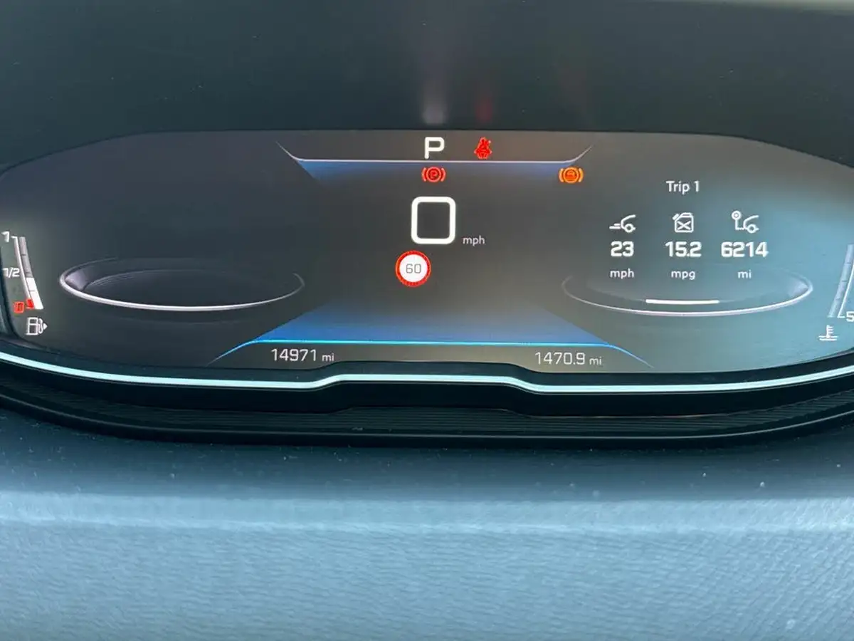 2023-peugeot-3008-suv-12-puretech-allure-premium-eat8-big-13