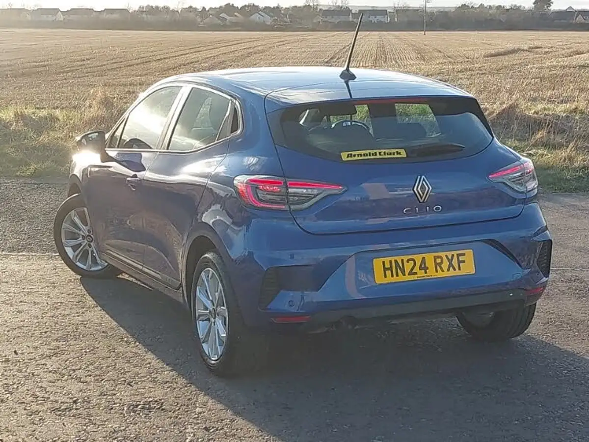 2024-renault-clio-10-tce-evolution-big-1