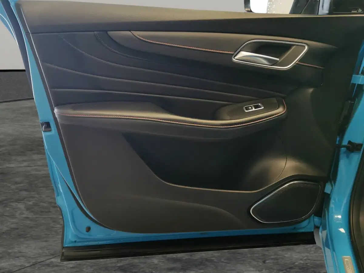 2023-mg-hs-15t-gdi-exclusive-258ps-plug-in-hybrid-auto-big-34